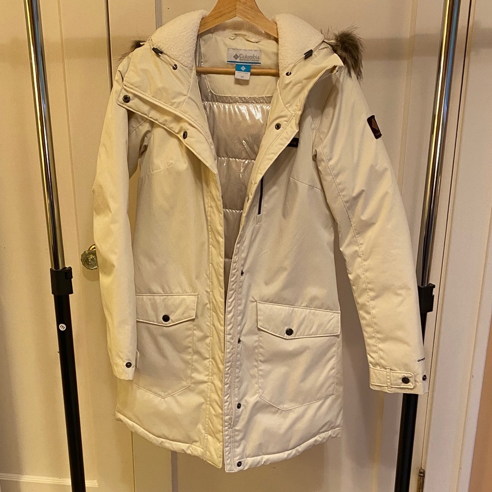 Columbia Off-White Hooded Jacket